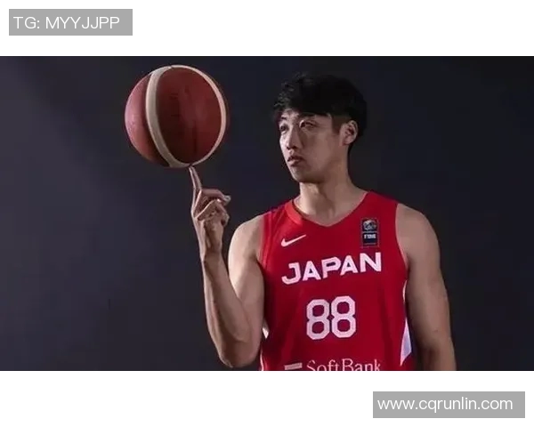 张本天杰挑战中国男篮的精彩对决引发热议，谁能在赛场上胜出